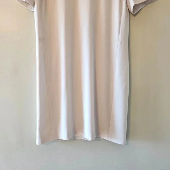 Aritzia Babaton Patricio Japanese Matte Crepe Mini Short Sleeve A-line Dress 4. - Picture 7 of 16